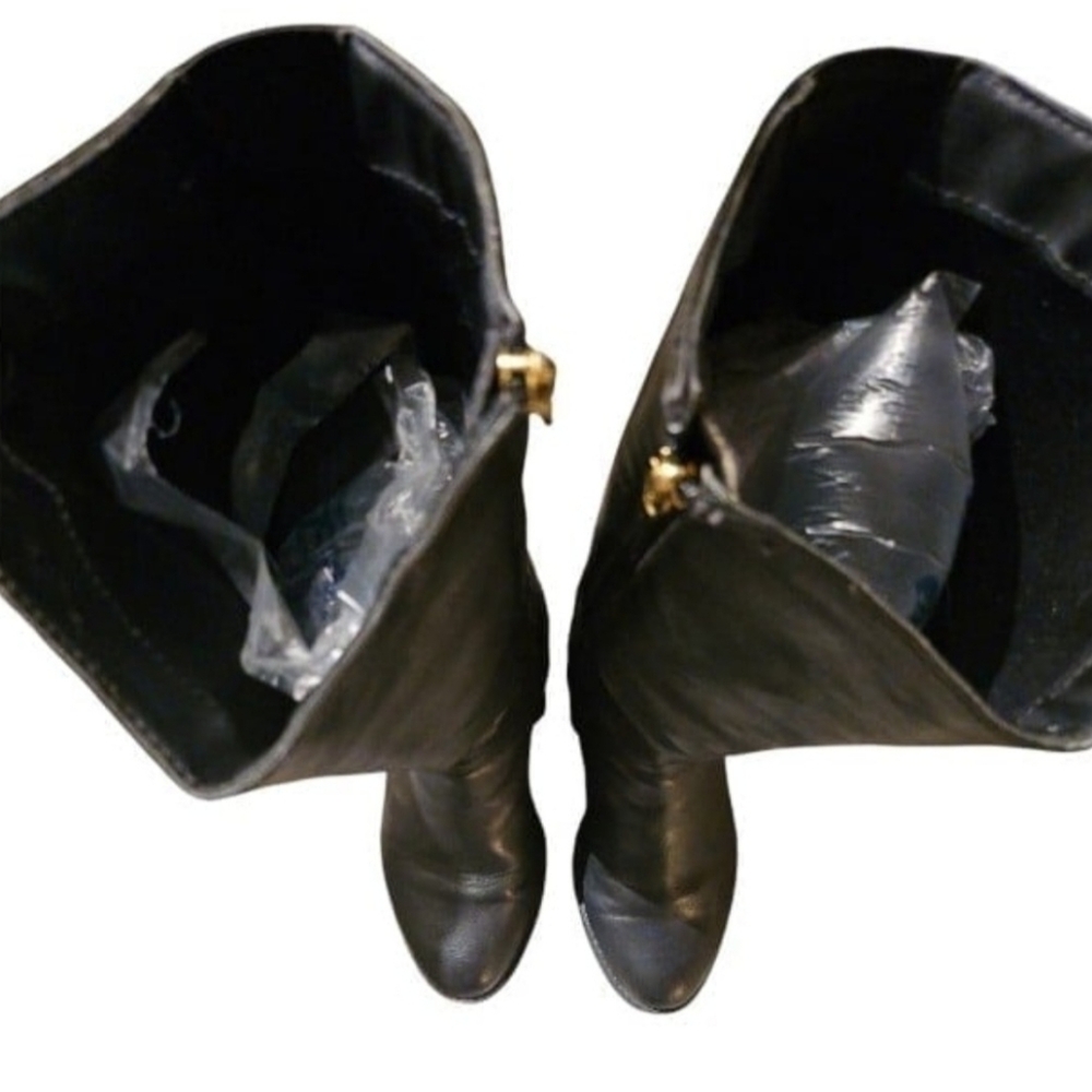 Women's Knee-High Riding Boots - Picture 11 of 11